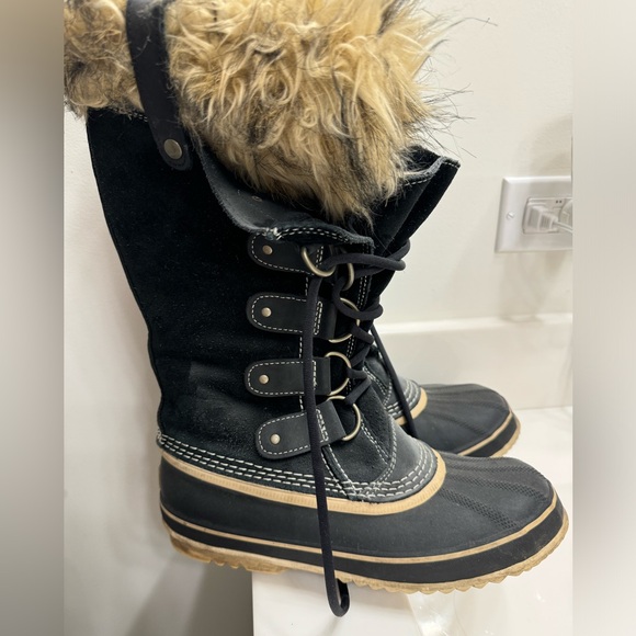 Sorel Joan of Arctic boots - Picture 2 of 7
